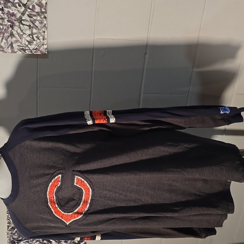 Chicago Bears long sleeve shirt - Picture 3 of 8
